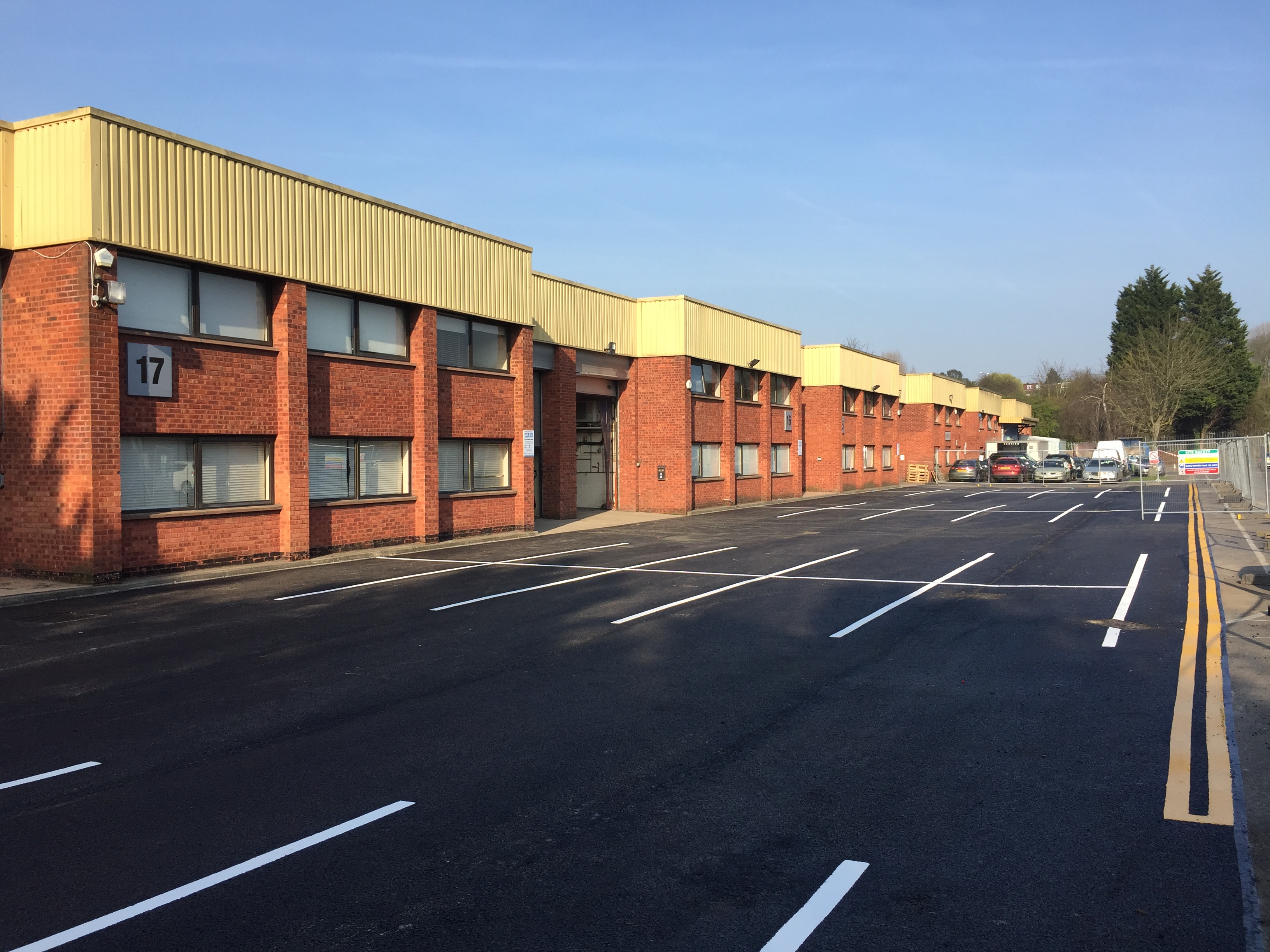 asphalt-machine-laid-blackoak-surfacing