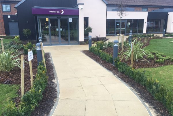 flagging-premier-inn-blackoak-surfacing